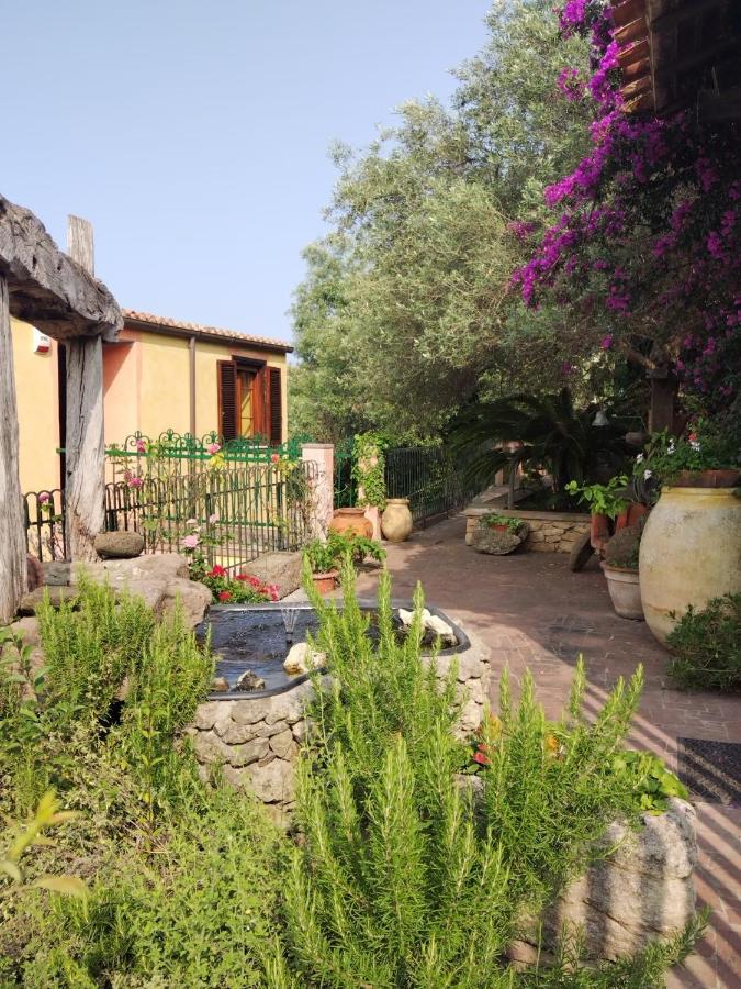 Il Casale Del Cortonese Apartman Sassari Kültér fotó