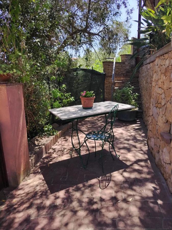 Il Casale Del Cortonese Apartman Sassari Kültér fotó
