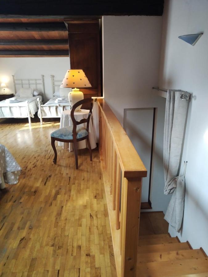Il Casale Del Cortonese Apartman Sassari Kültér fotó